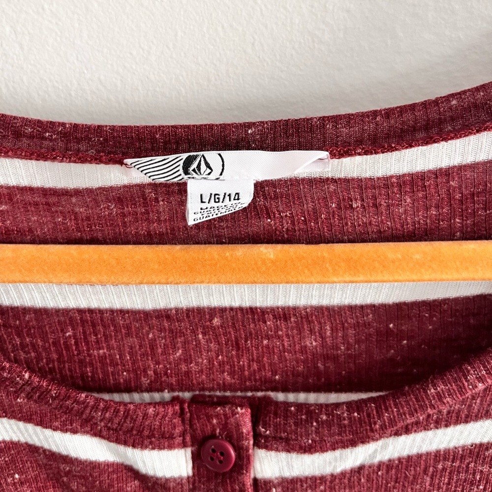 VOLCOM Striped Ribbed Henley Top - Picture 3 of 3